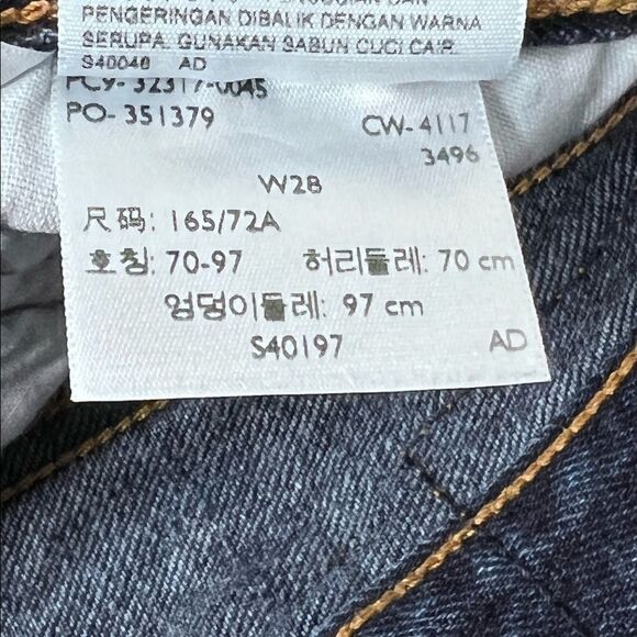 Levi’s 501 Denim Cut off High Rise Shorts Size 28 - Picture 5 of 7